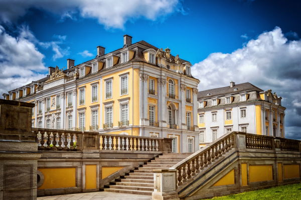 Special Promo_UIEU029_Eastern Europe 8 Days